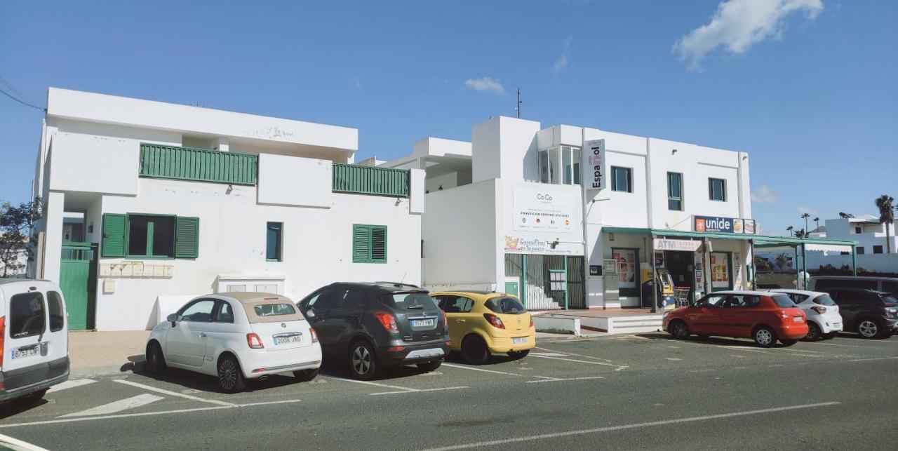 Crismela Apartment Яйса Екстериор снимка